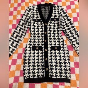 Endless Rose Monochrome Houndstooth Knit